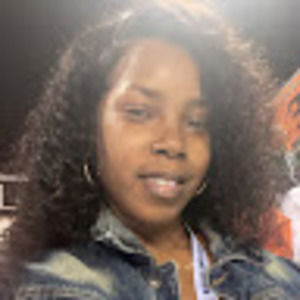 Meet your Posher, Tyeshia